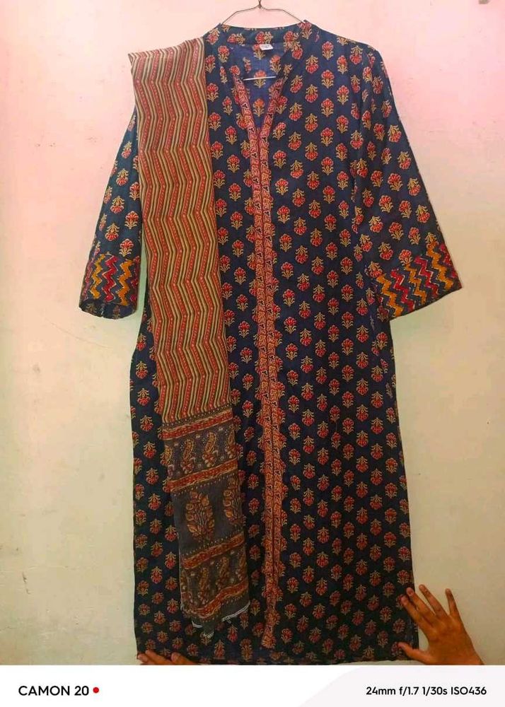 brown kurta set comes with pant dupatta and kurt