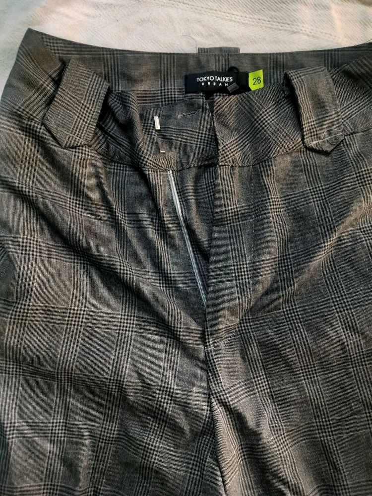 Women's Plaid Trousers