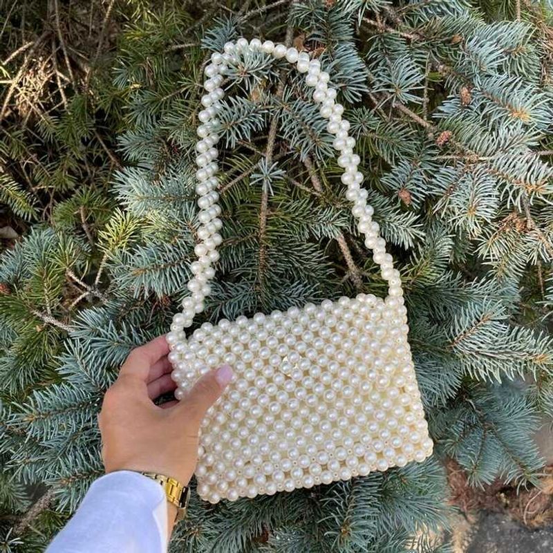 🤍✨ Elegant Pearl Beaded Handbag ✨🤍Apne look ko b