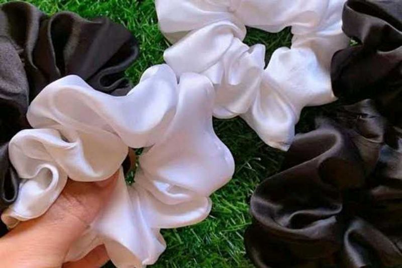 Satin Scrunchie Set