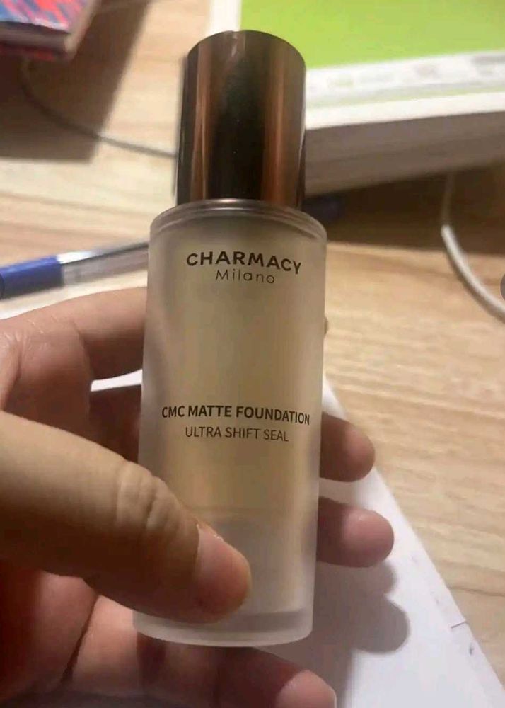 CHARMCY Milano CMC Matte Foundation