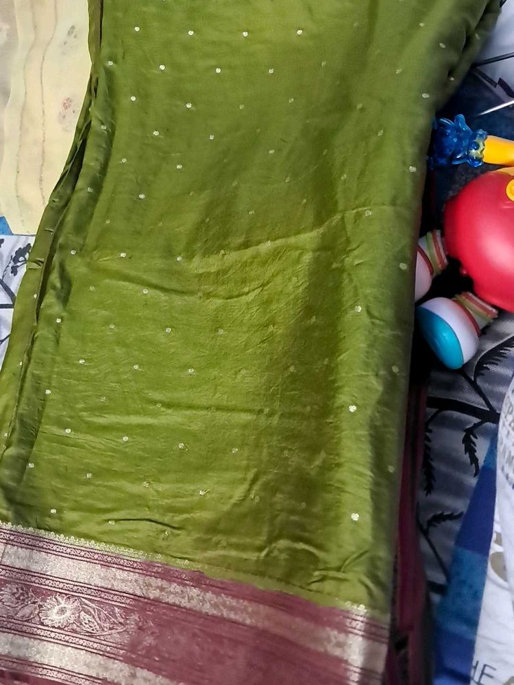 Elegant Green Saree with Embellishments