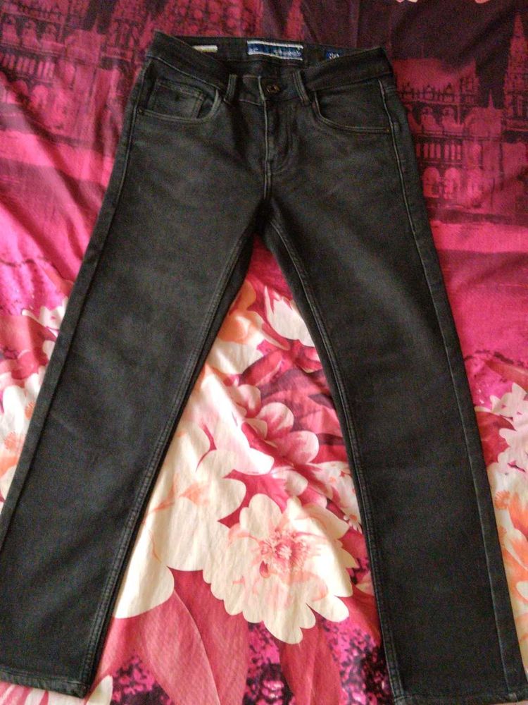 Classic Dark Wash Denim Jeans