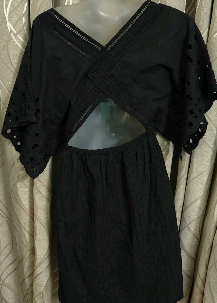 Chic Black Eyelet Dress with Open Back