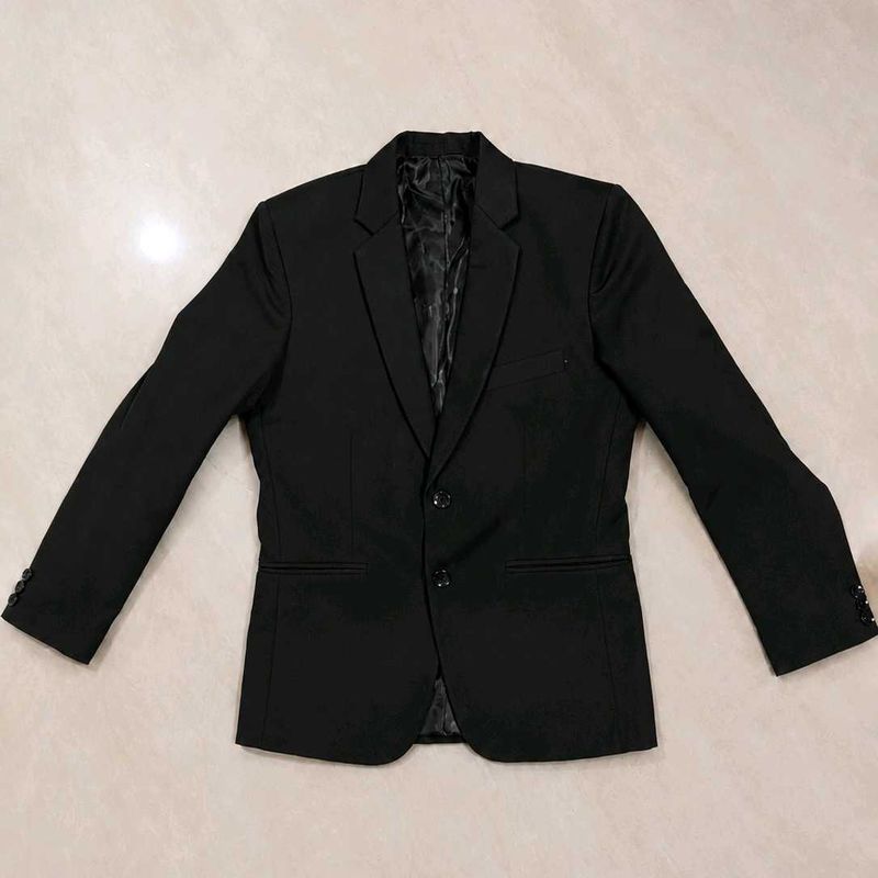 Black Formal Fitted Blazer – Size 32 (XS)