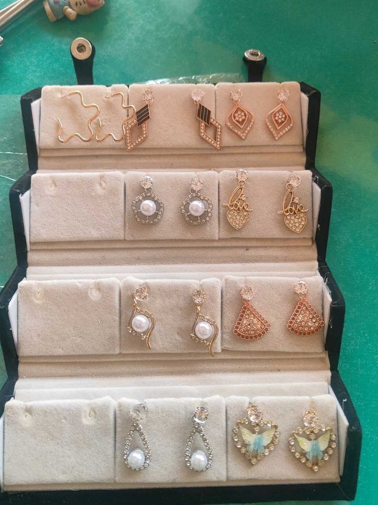 Sparkling Earring Collection