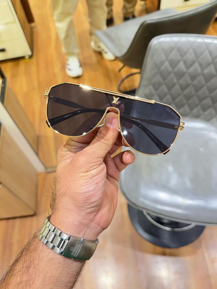 Louis Vuitton Aviator Sunglasses
