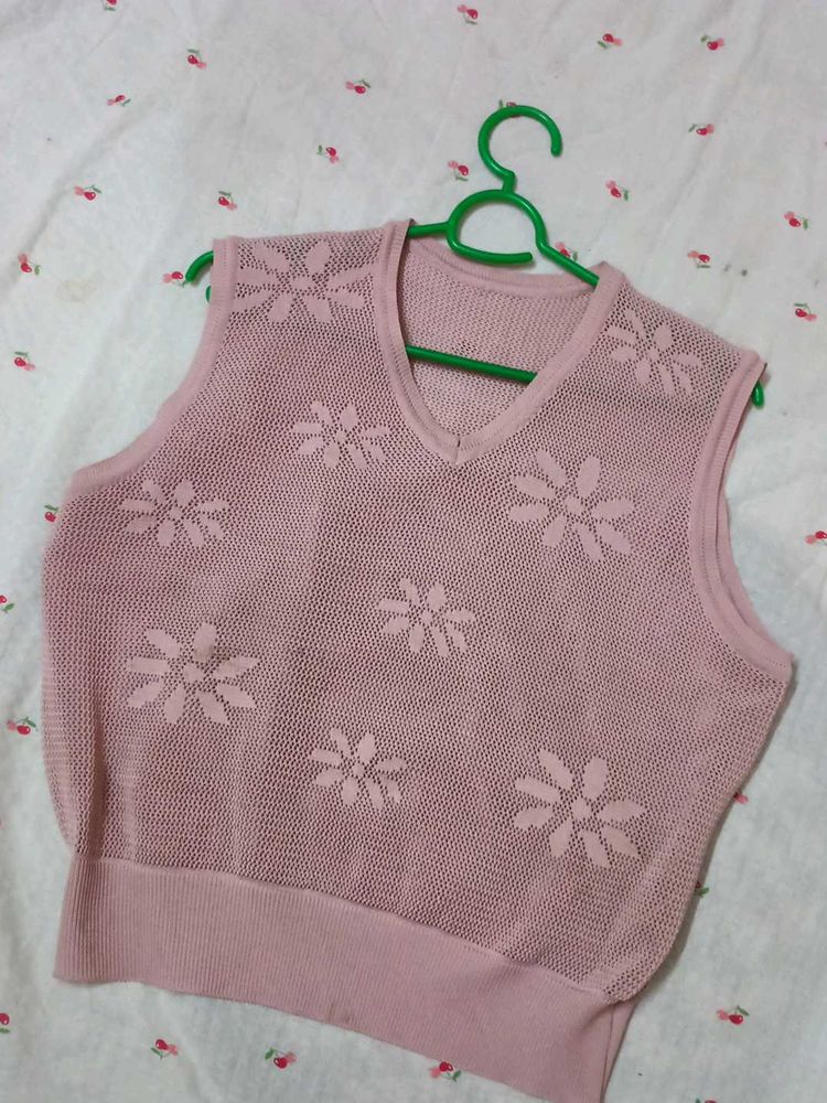 Chic Pink Floral Knit Sleeveless Vest