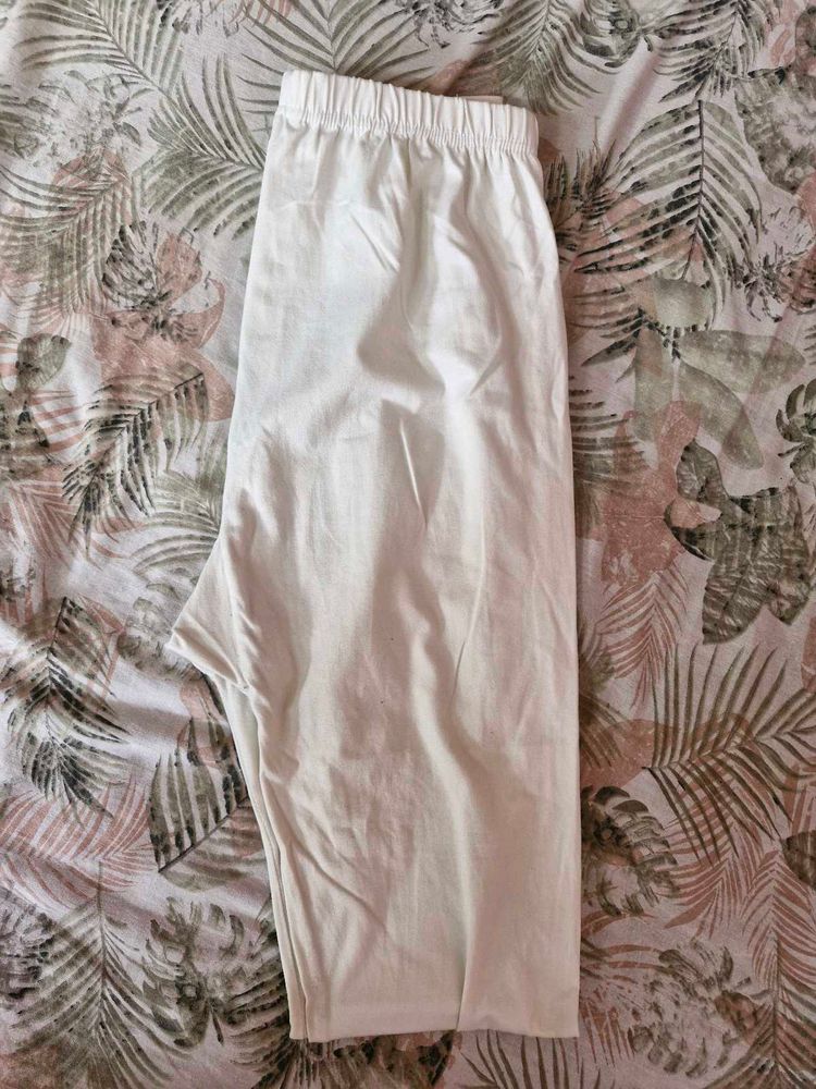 Comfortable White Leggings