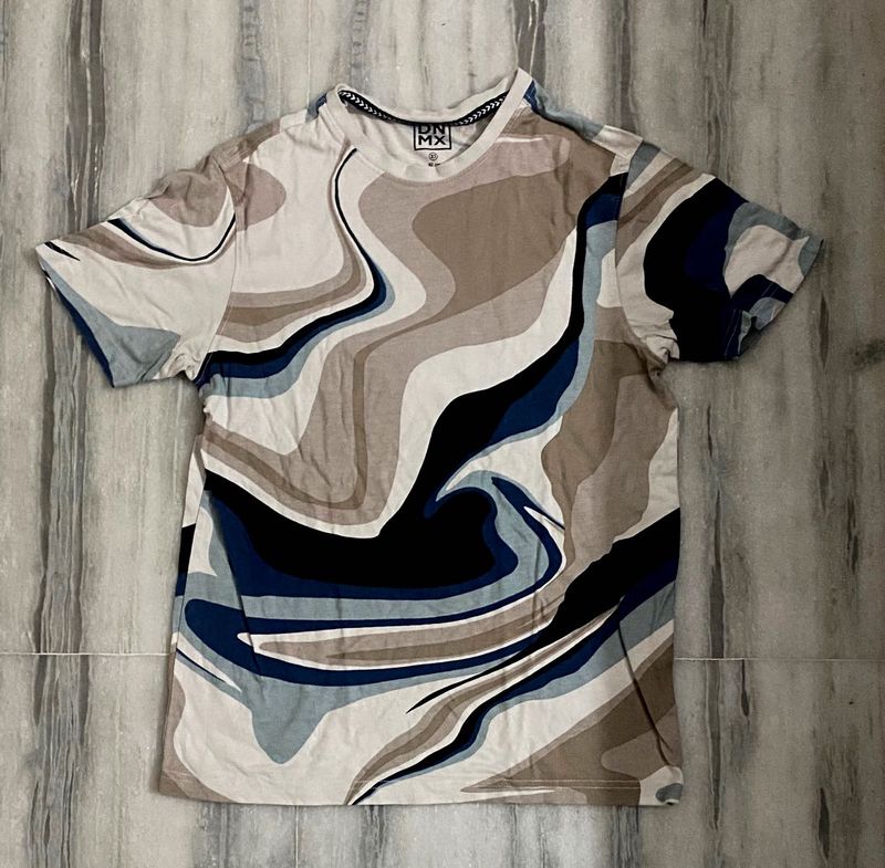 Abstract Print Graphic Tee