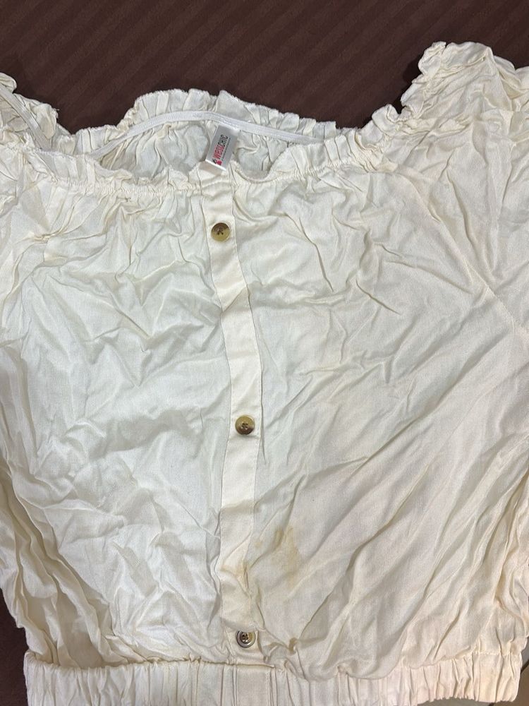 Cute Off-Shoulder Button Top