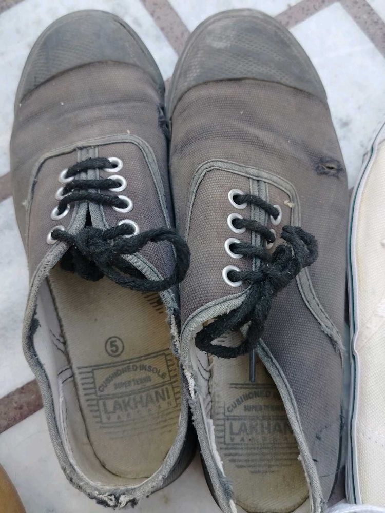 Bundle of 2 Pairs Women's Shoes