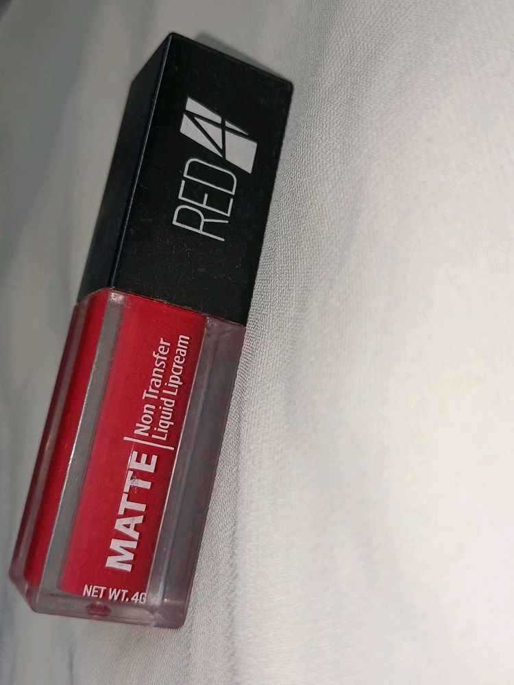 RED4 Matte Non Transfer Liquid Lipcream