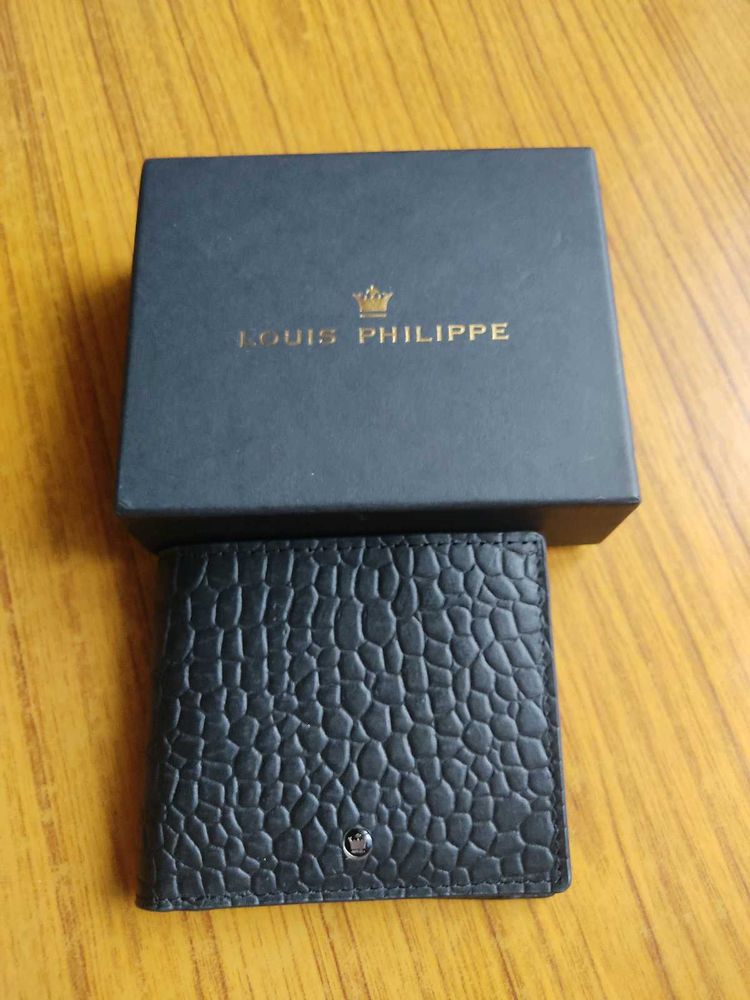 Louis Philippe Black Textured Wallet