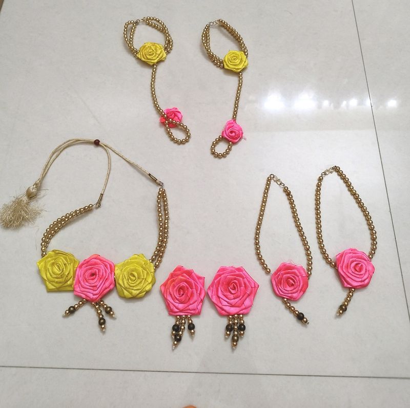 Flower Jewellery Set