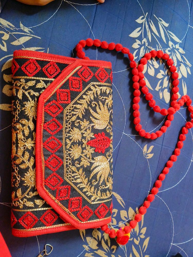 Brand New Full Embroidery Clutch Comes Sling