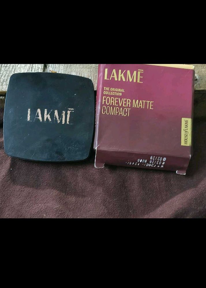 Lakme Forever Matte Compact used just once for che