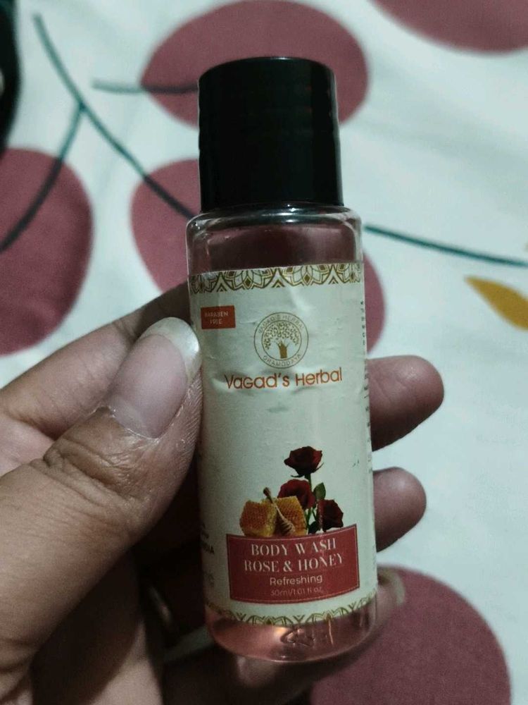 Vagad's Herbal Rose &amp; Honey Body Wash