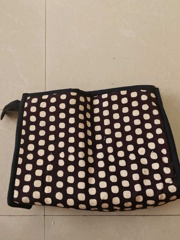 Stylish Dot Print Pouch