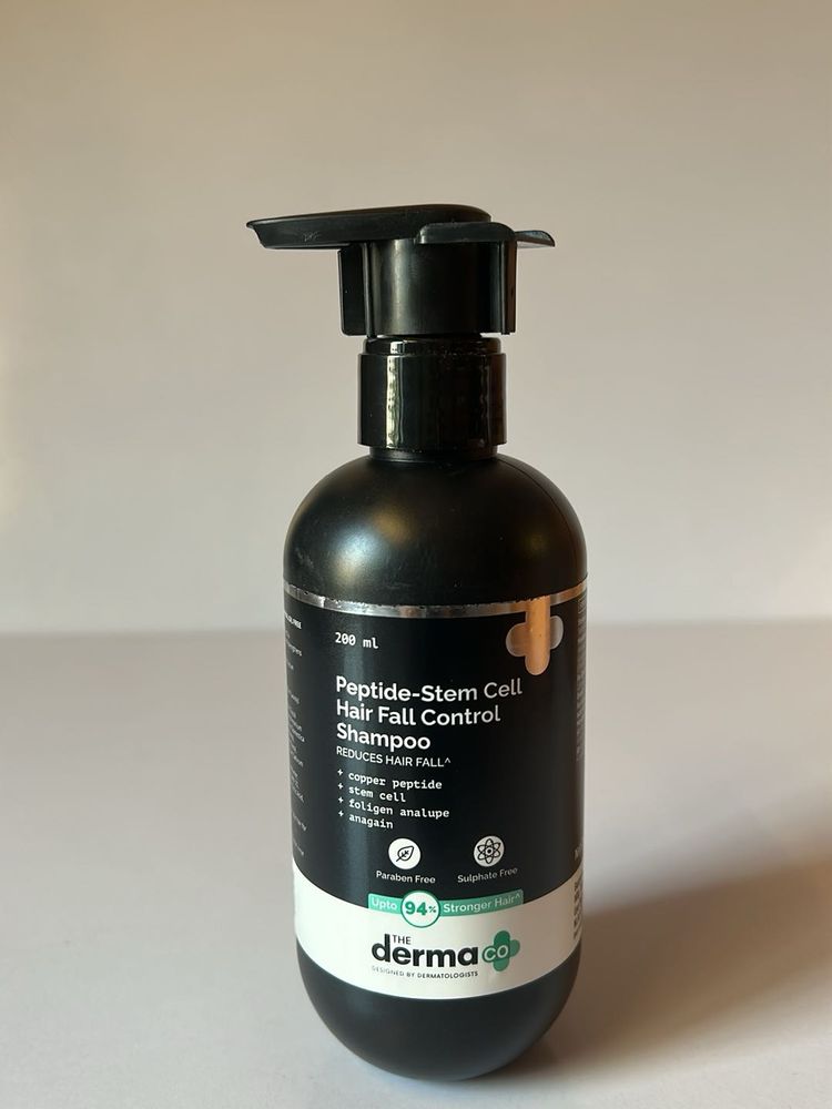 Derma Co Hair Fall Control Shampoo