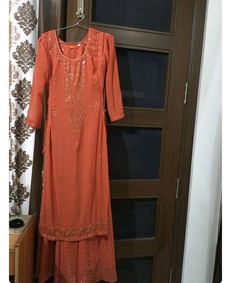 Elegant Orange Embellished Party Dress