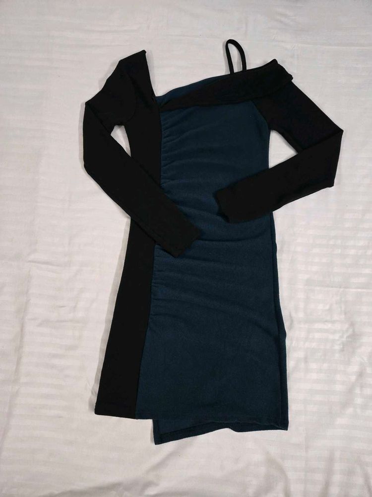 KoreanChic One-Shoulder Ruched Dress bust 34/36