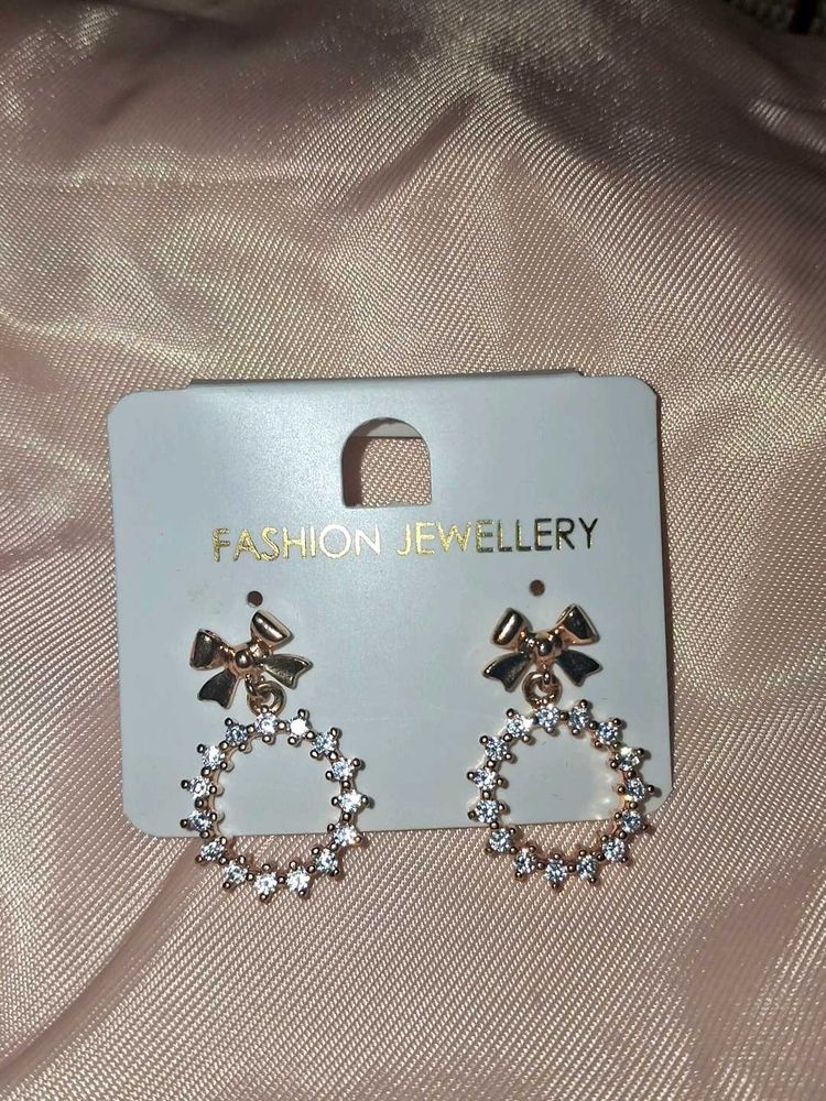 Sparkling Bow Hoop Earrings