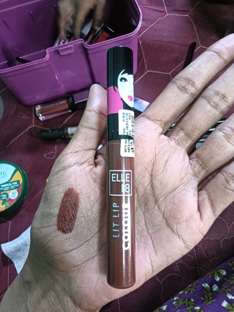 Elle 18 Lit Lip Colour