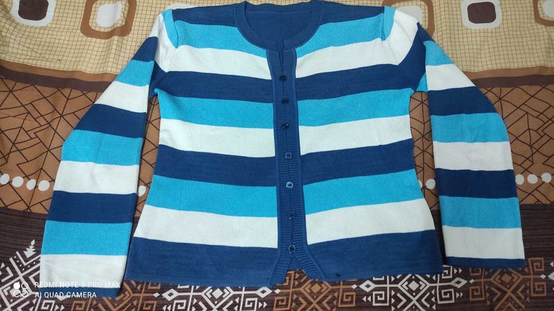 Beautiful Short Top Sweatshirt ❤