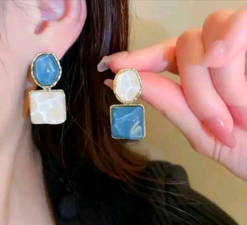 Stylish Geometric Drop Earrings