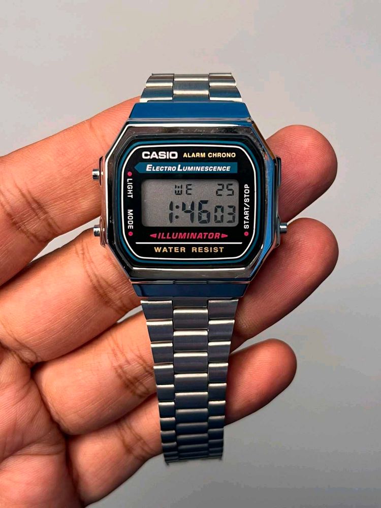 Unisex digital watch