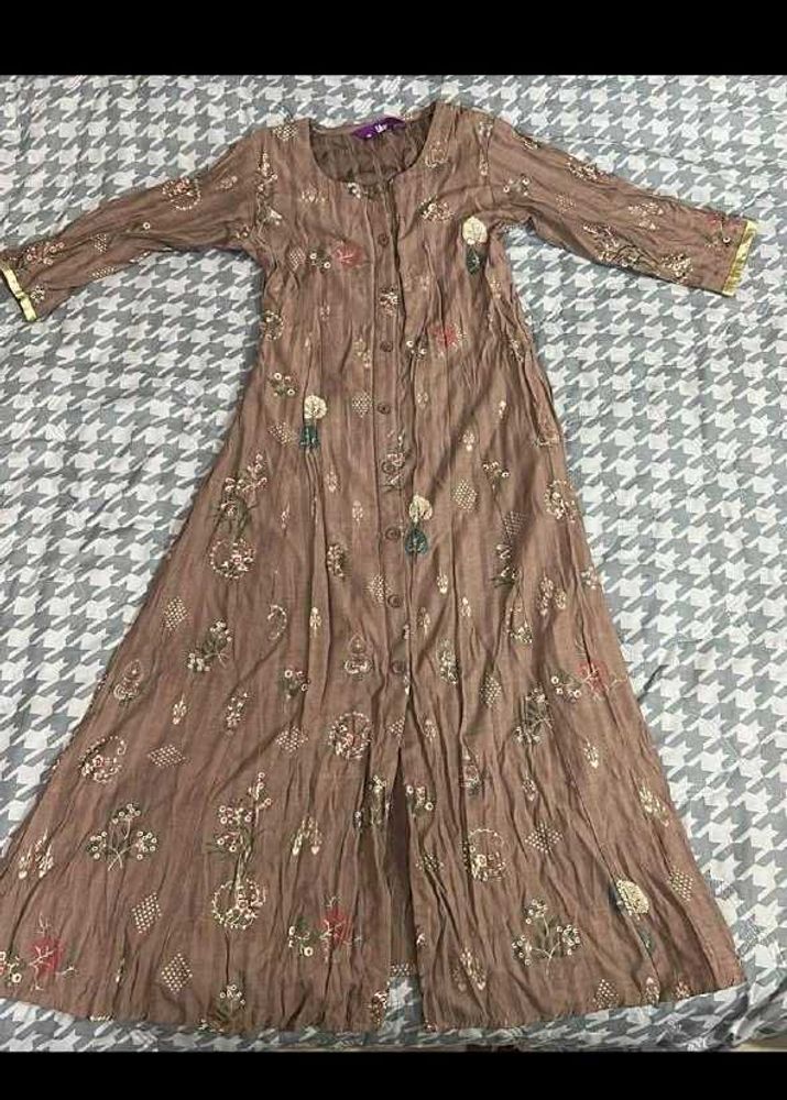 Embroidered Button-Down Maxi Kurta