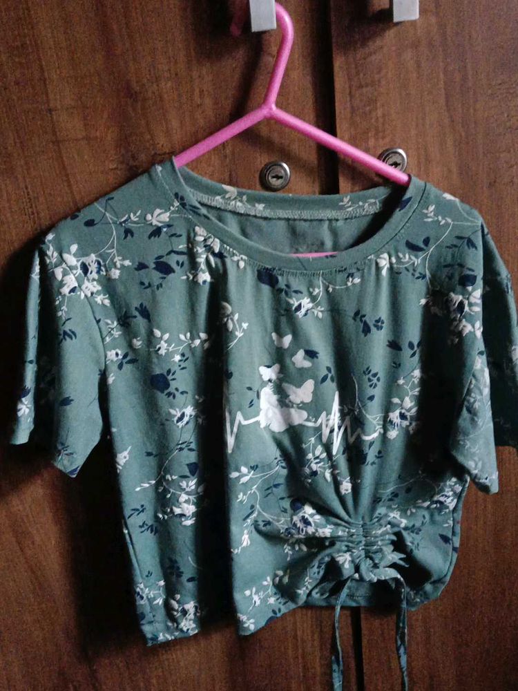 Cute Green Floral Crop Top