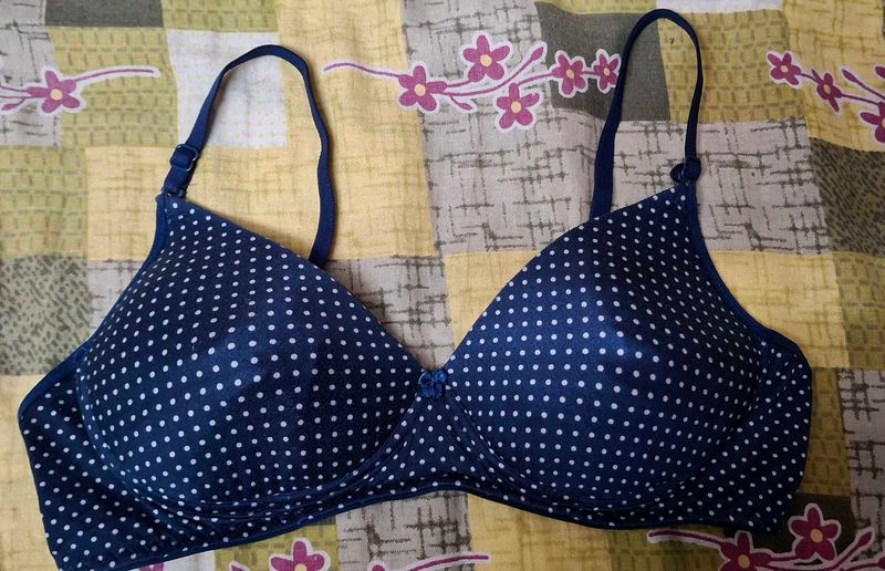 Blue polka dots bra