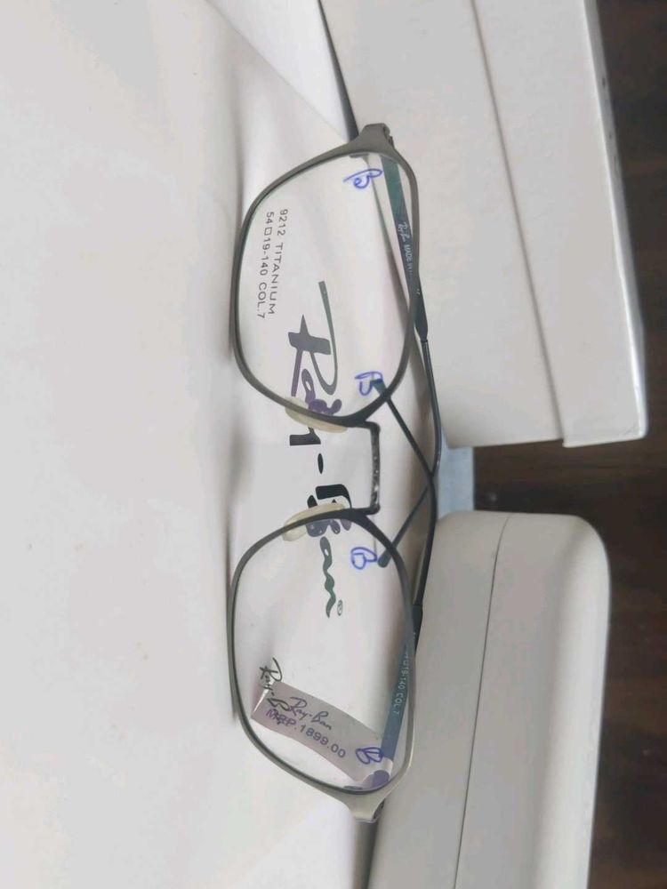 Rare Shaped Frame for your eyes