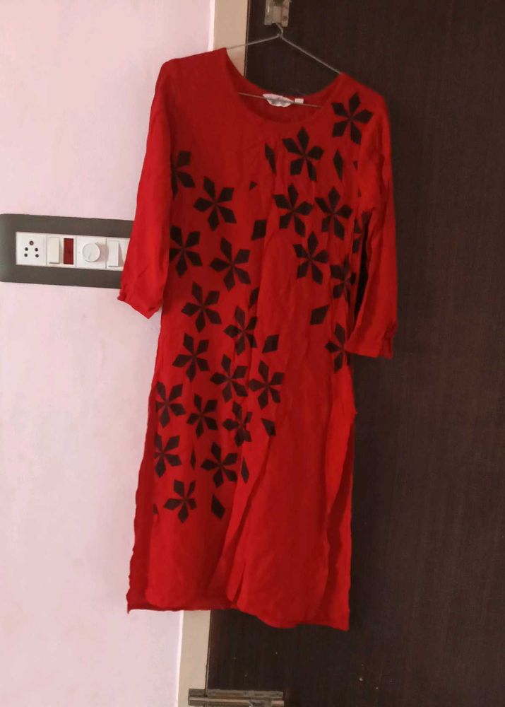 Block And Red Colour Kurti
