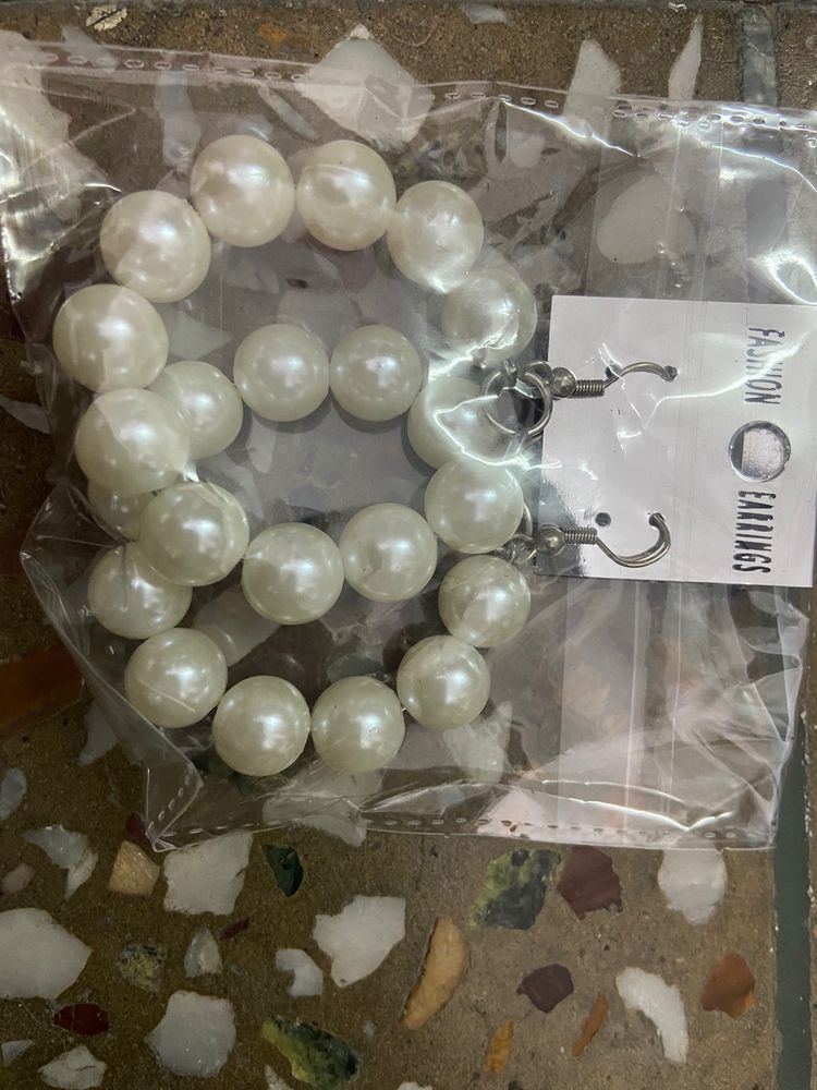 Pearl earrings