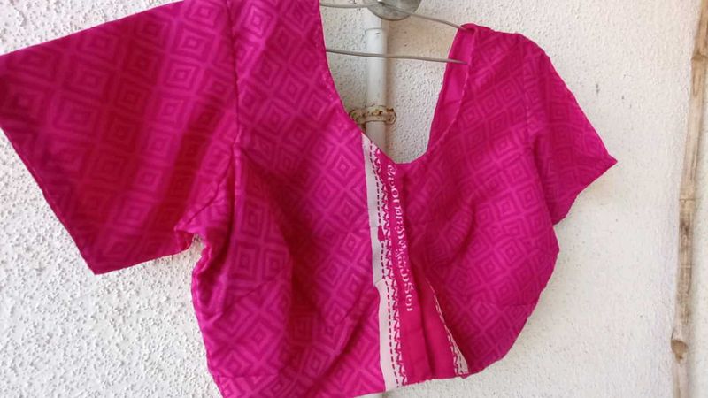 Vibrant Pink Geometric Print Blouse