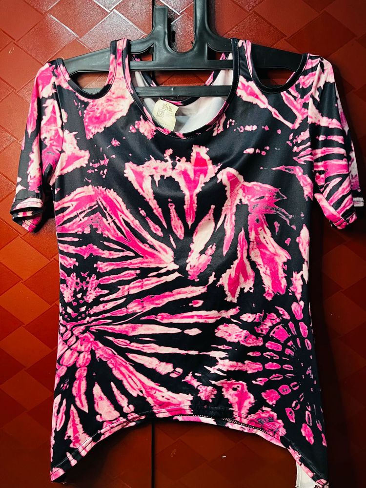 Stylish Cold Shoulder Tie-Dye Top