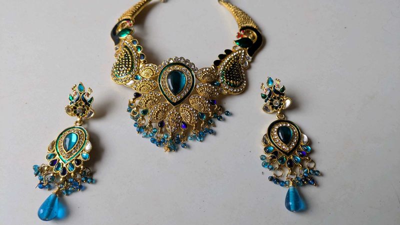 Exquisite Peacock Design Necklace &amp; Earrings