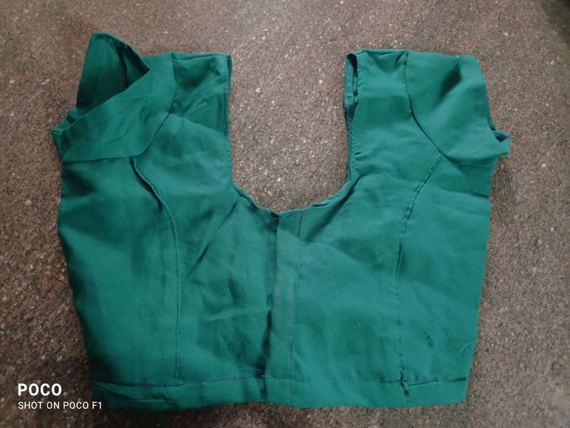 New unused blouse-green