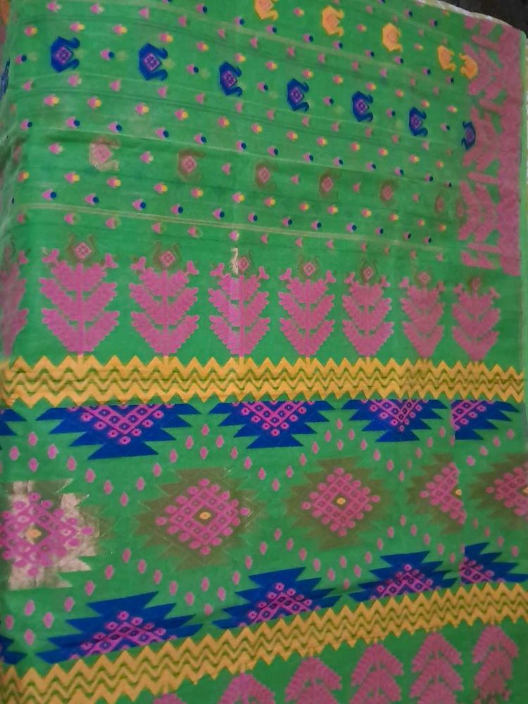 Green woven Bengal Jamdani Saree