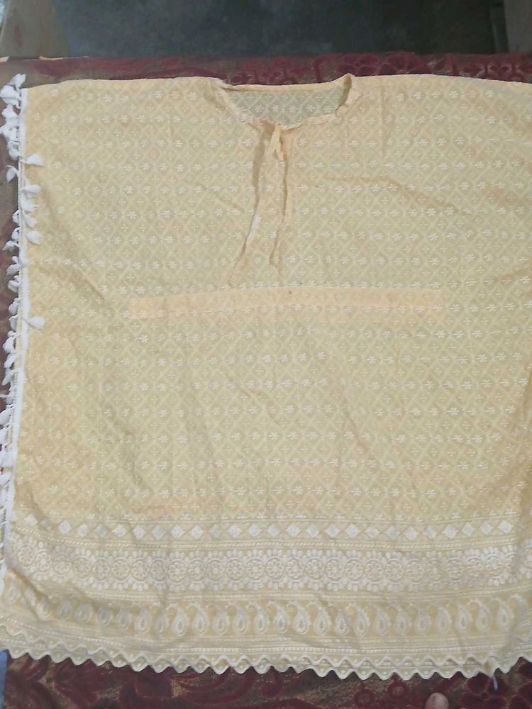 Elegant Embroidered chikankari Kaftan