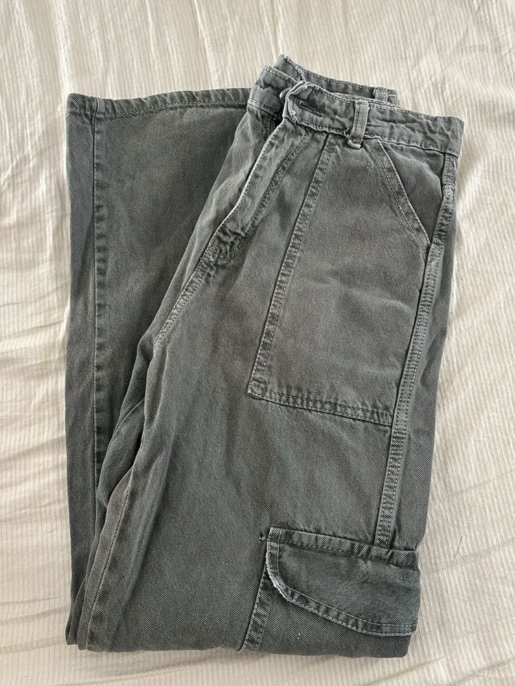 Trendy off green Cargo Pants