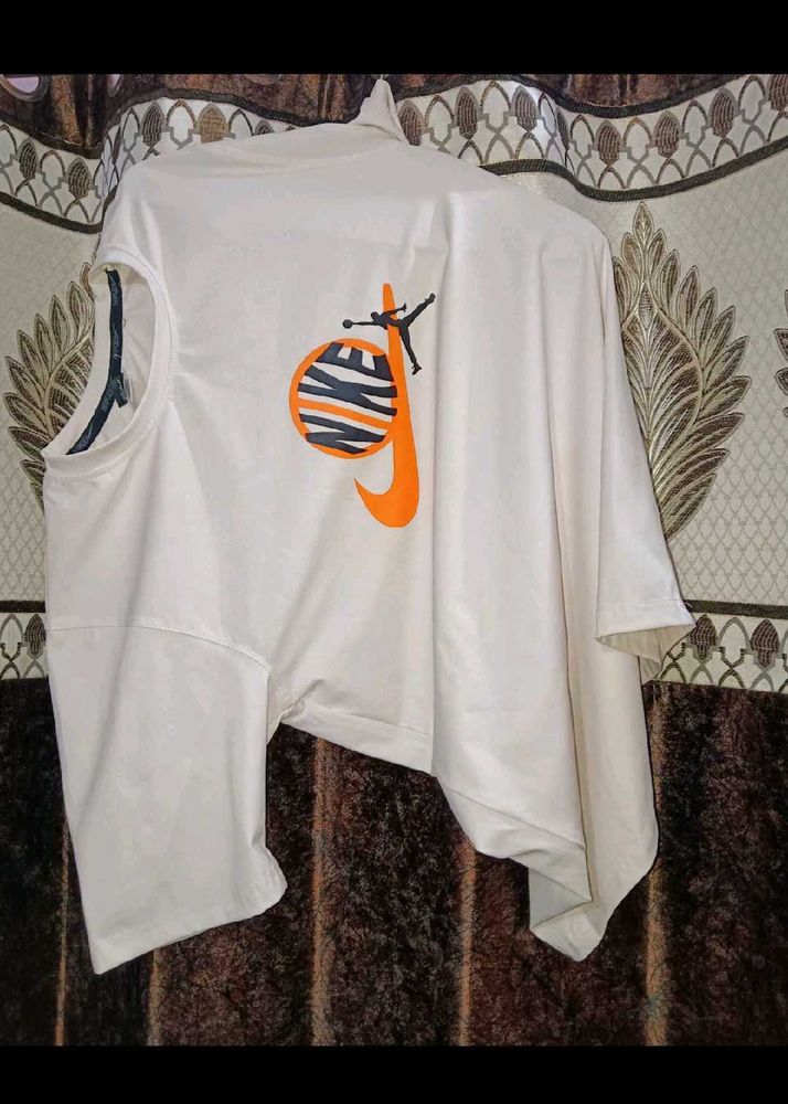 Nike x Jordan Graphic Tee