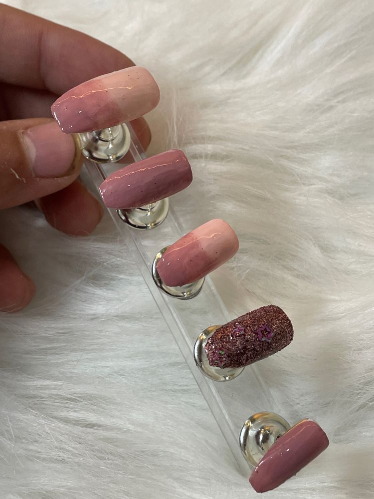 Press On Nails