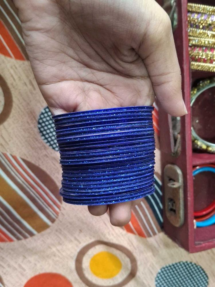 Sparkling Royal Blue Bangles Set