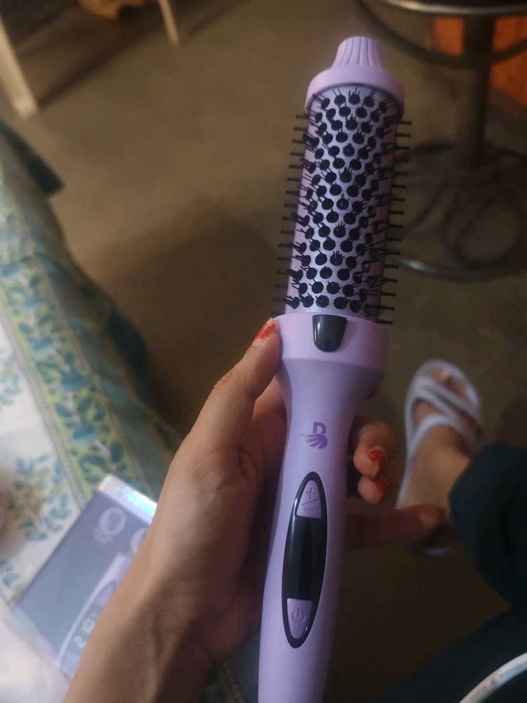 Bombae Hair play thermal blowout brush