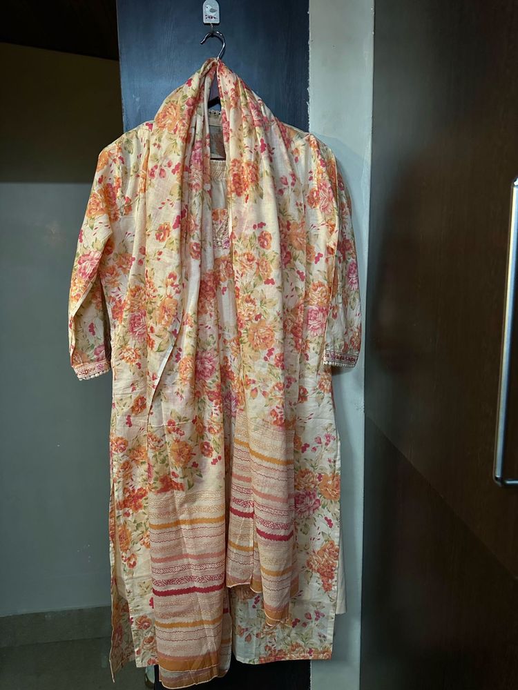 Floral Print Kurta Set with Dupatta