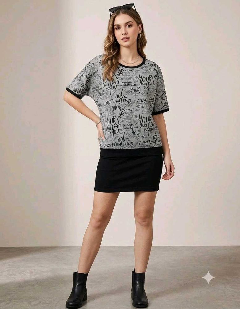 Graphic Print Round Neck Top